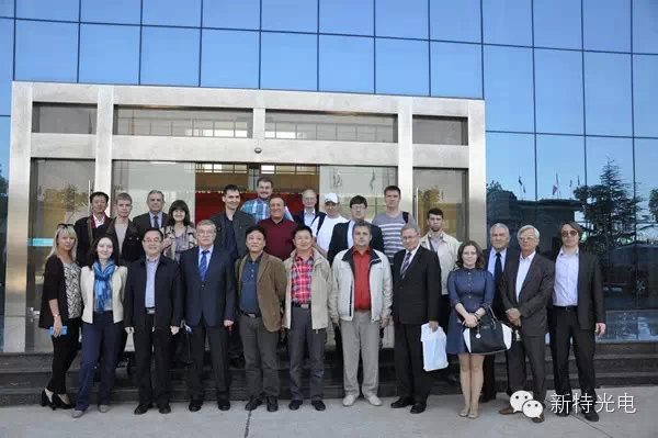 俄罗斯激光协会会长伊万教授率领的俄罗斯激光行业的激光专家、企业家等近30人访问我司
